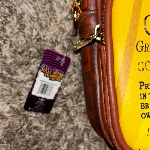 Willy Wonka Crossbody Bag - NWT SOLD OUT ONLINE - Picture 5 of 6